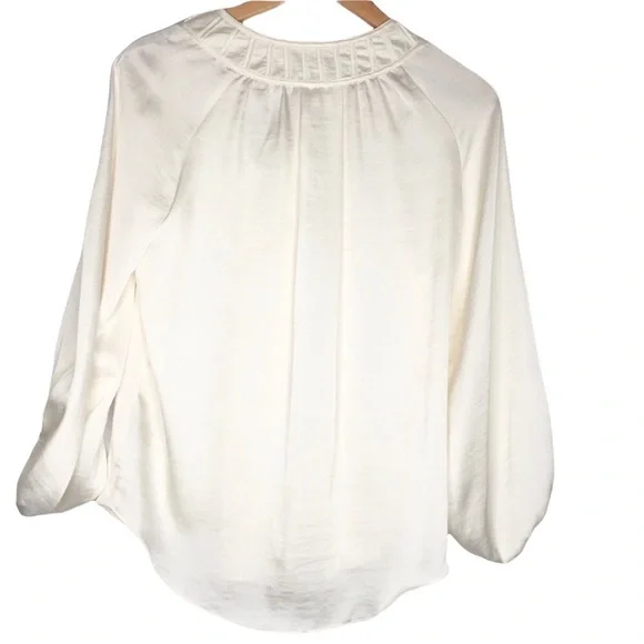 Vince Camuto Long Sleeve Tie V-Neck Blouse - Picture 5 of 7